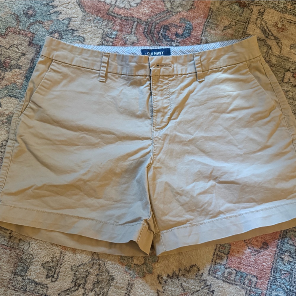 Old Navy khaki shorts, size 4